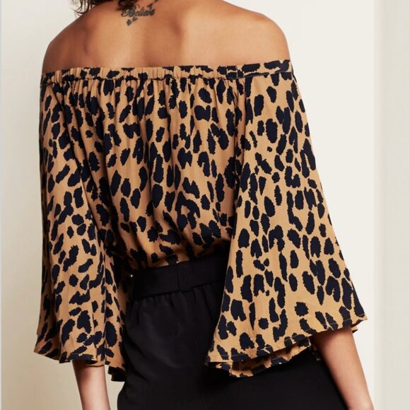 Fabienne Chapot Printed Top Size 34 (US XS or S) ✨ - Picture 4 of 16